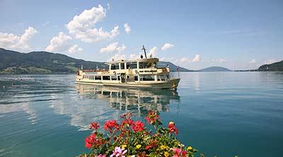 Schiff am Attersee